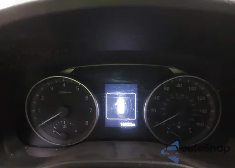 2018 Hyundai Elantra Value Edition z USA, uszkodzony, nr VIN 5NPD84LF4JH391529